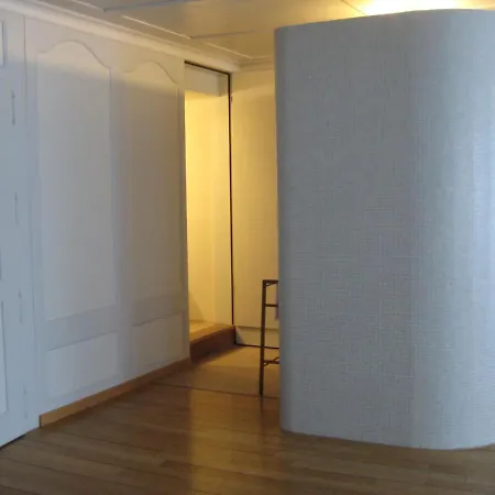 Restaurant Schwert فندق *