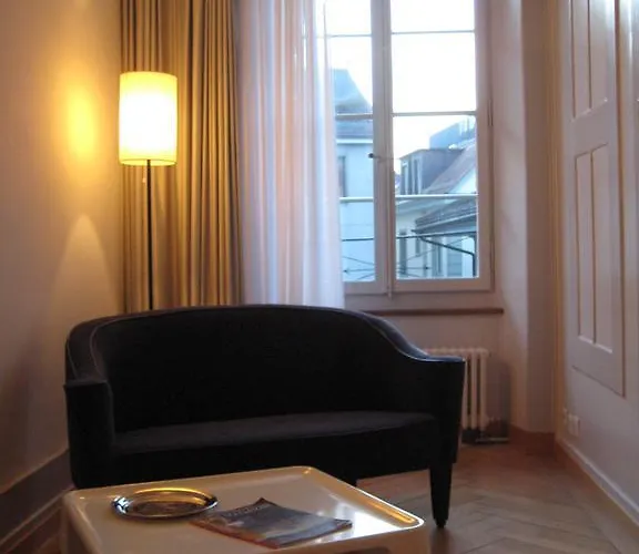 图恩斯威特餐厅酒店 * 图恩